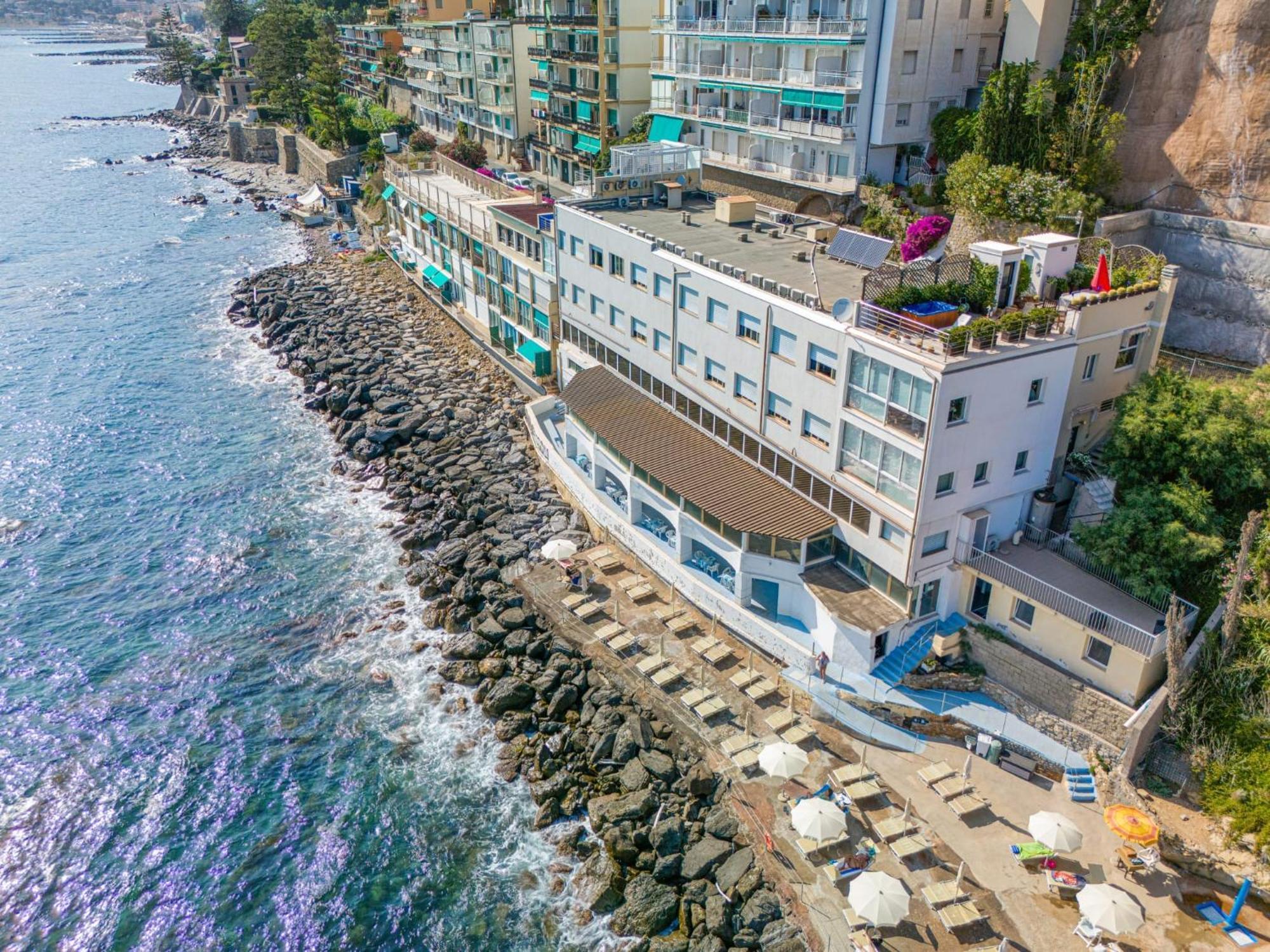 Hotel La Perla Del Capo Ospedaletti Eksteriør bilde